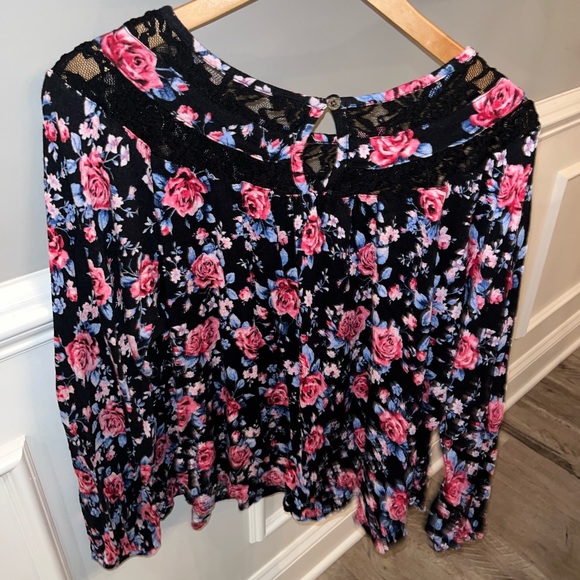 FADED GLORY Women’s Floral Lace Black Pink Blue Flowy Office Career Top - XL - Picture 4 of 7